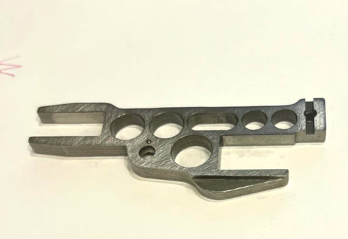Feed carrier - carrier, (rear)