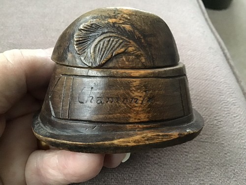 Antique black forest chamonix - black,