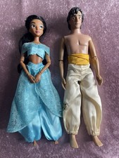 Disney Store Articulated Princess Jasmine and Prince Aladdin Couple Dolls Set