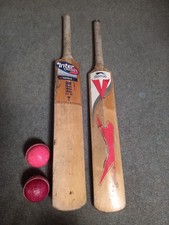 2 Old  Cricket Bat's ... Plus 2 used balls.  Retro,9 job lot.