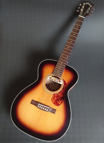 Guild 240e troubadour - guild, m-240e