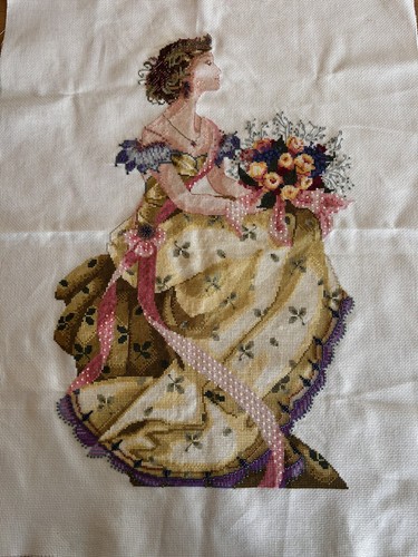 Mirabilia spring queen - mirabilia,