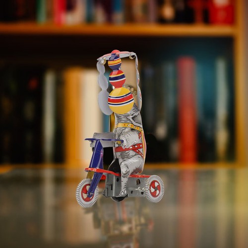 Elephant tricycle tin toy - on,