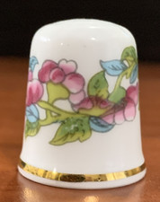 Oakley Thimble Fine Bone China Made in England