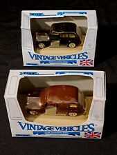 Two ERTL 1:43 London Taxi's 2551