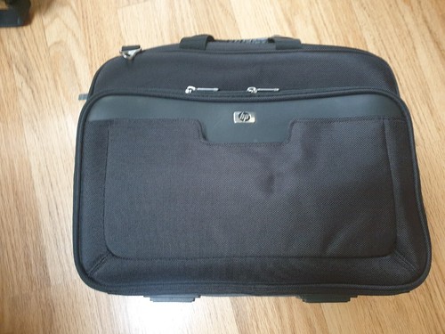 Laptop bag inch - 17, larger