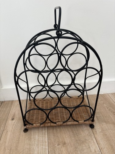 Vintage black and wicker - black,