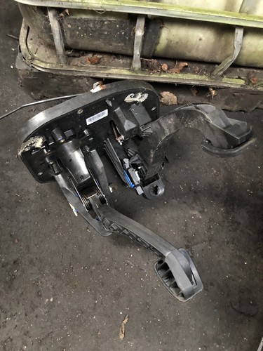 Iveco daily pedal - iveco, box,