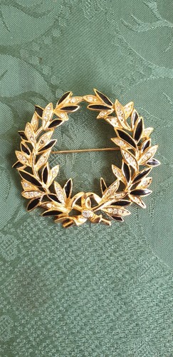 Christian dior costume wreath - dior,