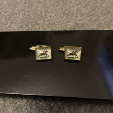 CUFFLINKS  VINTAGE GILT METAL