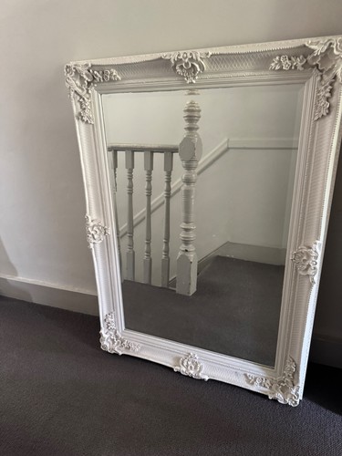 Large shabby chic baroque - chic,