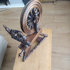 Antique Vintage Spinning Wheel