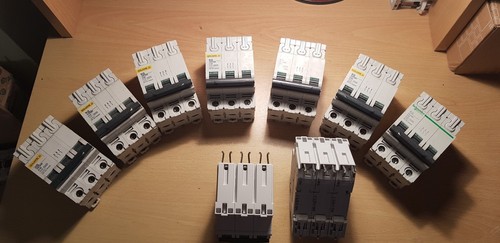Square schneider 3 pole - square,