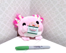 Snackles pink Abbie Axolotl Krispy Kreme doughnut snack soft toy series 2 Zuru