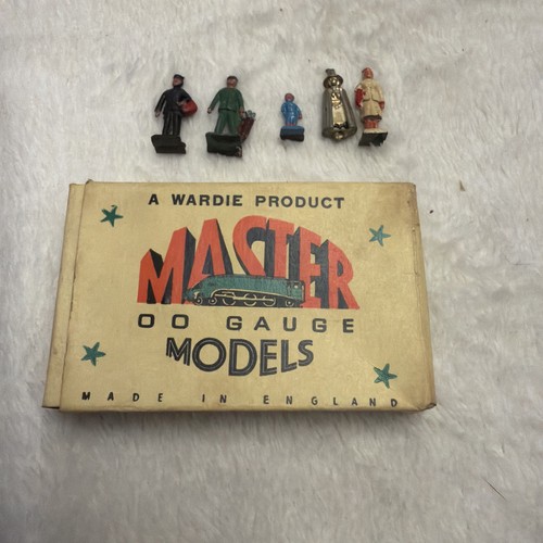 Vintage model railway figures - vintage,