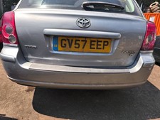 TOYOTA AVENSIS TR  2003-2008