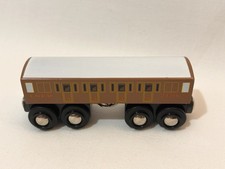 Wooden BRIO LNER Coach Carriage for Mallard Flying Scotsman P&P Discounts