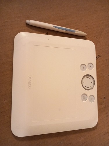 Wacom bamboo fun small - bamboo, touch