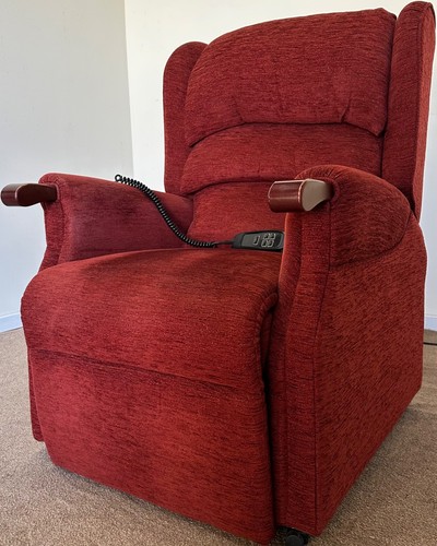 Sitting pretty luxury electric - sitting,
