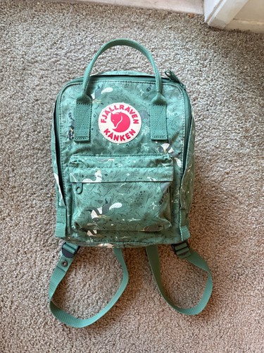 Fjallraven kanken green fable - fjallraven,