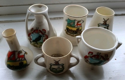 Job lot crested china - 6,