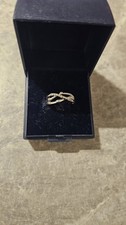 9ct stunning white gold and