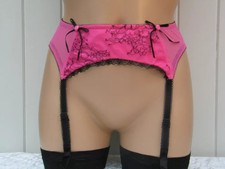 SUSPENDER BELT UK SIZE 8 - 10