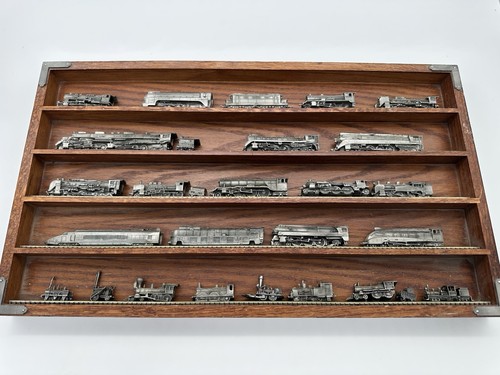 Franklin mint tin - train,