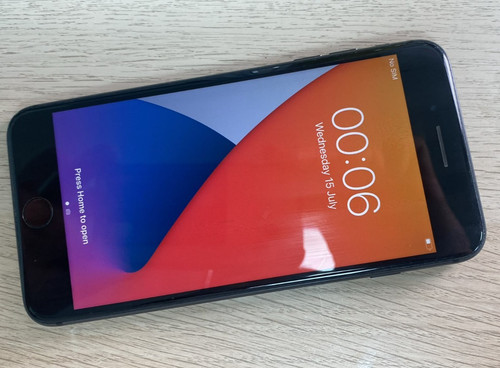 Apple iphone plus 64gb - apple,
