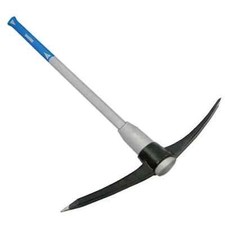 7lb PICKAXE WITH FIBREGLASS