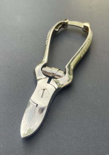 Dovo nail clipper - nail,