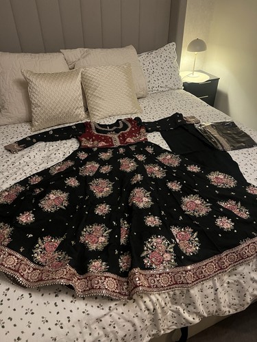 Asian pakistani indian shalwar - pakistani,
