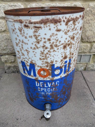 Vintage retro mobil oil - vintage/retro, delvac