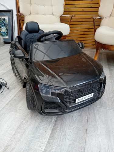 Audi kid electric car - kid's,