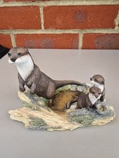 Border Fine Arts Otter & young