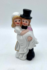 Vintage Bride & Groom Wedding