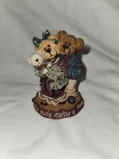 Boyds Bears 1999 Love Makes A
