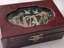 Beautiful Chinese Lacquered Jewellery Box By Fujian In Original Box