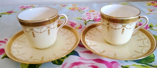 Antique cream gold - gold, swags