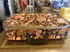 Retro Vintage Picnic Set Soft Case. Lunchbox, 4 cups 2 Vintage Thermos Flasks . 