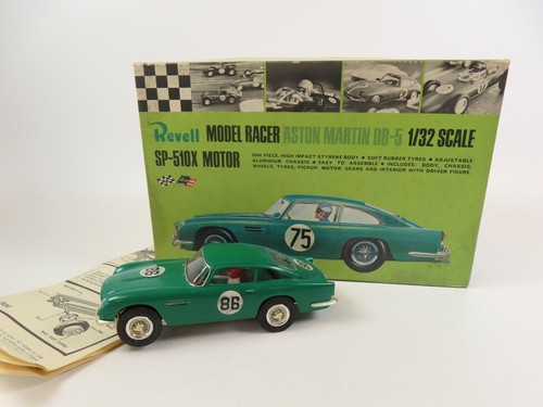 Revell model racer aston - revell,