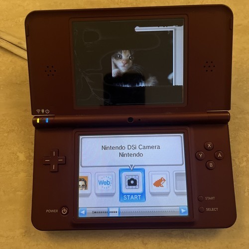 Nintendo dsi console - nintendo,