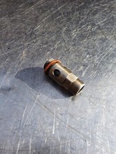 SUZUKI VS800 INTRUDER VS 800 1994 Engine Oil Pressure Valve