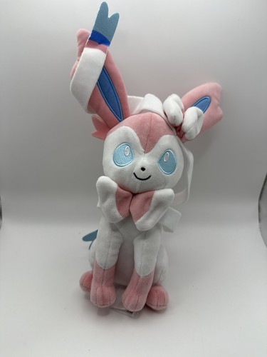 Sylveon pokemon plush - sylveon,