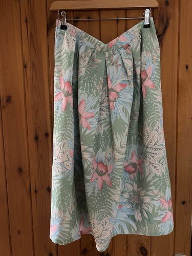 Ladies vintage green - vintage,
