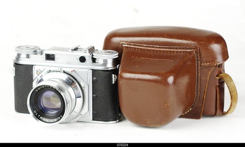 Voigtlander prominent camera - voigtlander,
