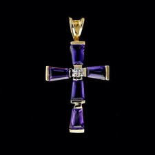 9ct Yellow Gold Diamond &