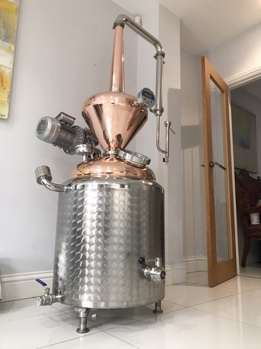 Copper pot still - still, distillery
