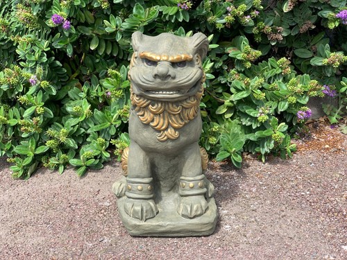 Chinese lion sculpture