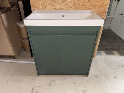 800mm floor standing - 800mm,
